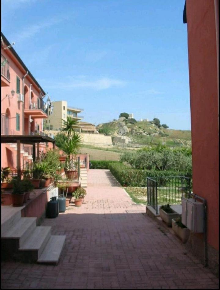 La Casa Degli Artisti Apartment Realmonte Exterior foto